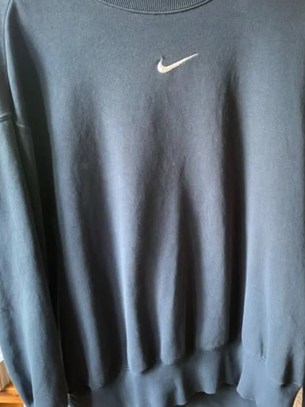 Nike Women's Oversized Crewneck - Medium